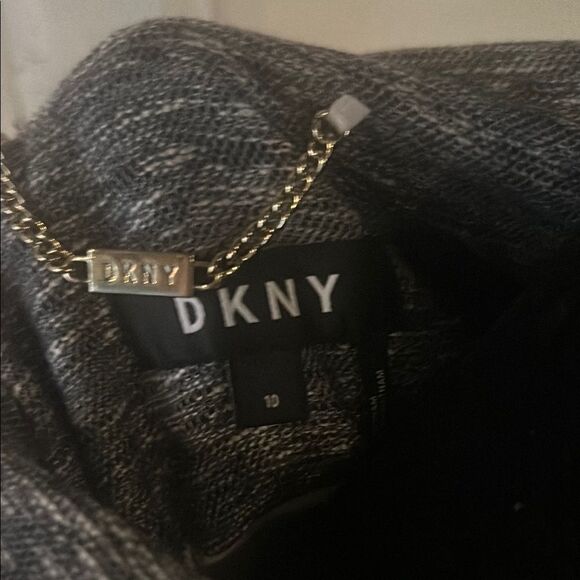 DKNY Size 10 Women's Gray Blazer   E - Picture 2 of 9